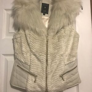 GUESS Faux Fur & Faux Leather Vest